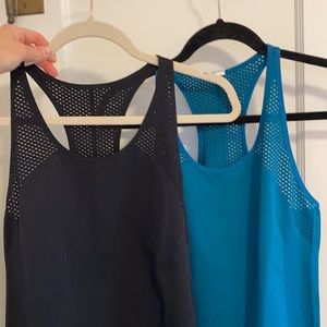 Fabletics tank top set